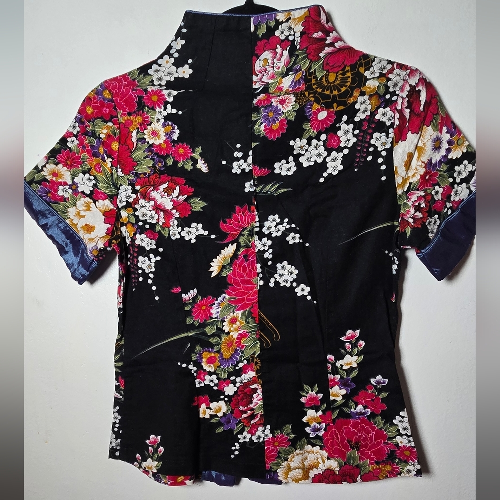 Womens Cotton Linen Short Sleeve Chinese Shirt with Flower Print Size M - Picture 15 of 16